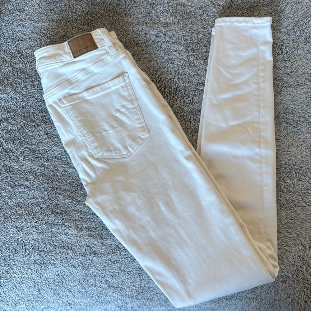 American Eagle “Next Level Stretch” Super High-rise Jeggings